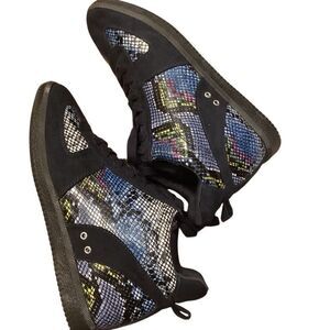 NWT TRUE CRAFT JENS Wedge Sneakers Size 9